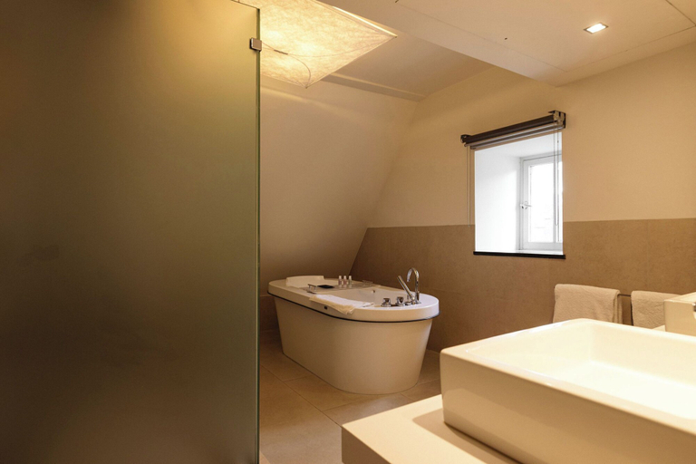 Bathroom 4, Kruisherenhotel Maastricht, Maastricht