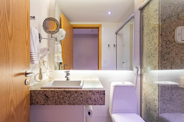Bathroom 3, Cullinan Brasilia - Fabuloso apt da REDE PREMIUM 13º andar, Brasília