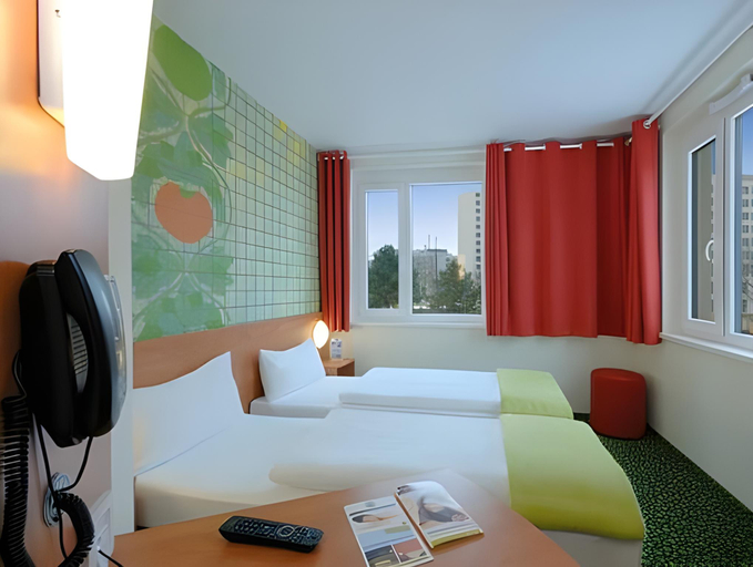 Bedroom 8