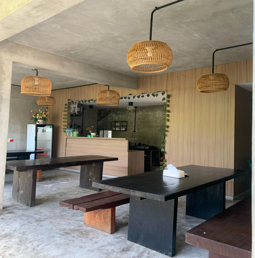 Food & Drinks, La Casa De Luna, West Sumba