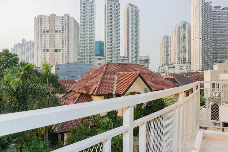 Others 5, Super Single Studio Guesthouse By Travelio, Jakarta Barat