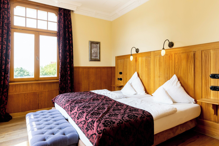 Bedroom 27