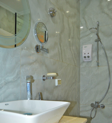 Bathroom 5, Maria Pyramids House, Al-Ahram