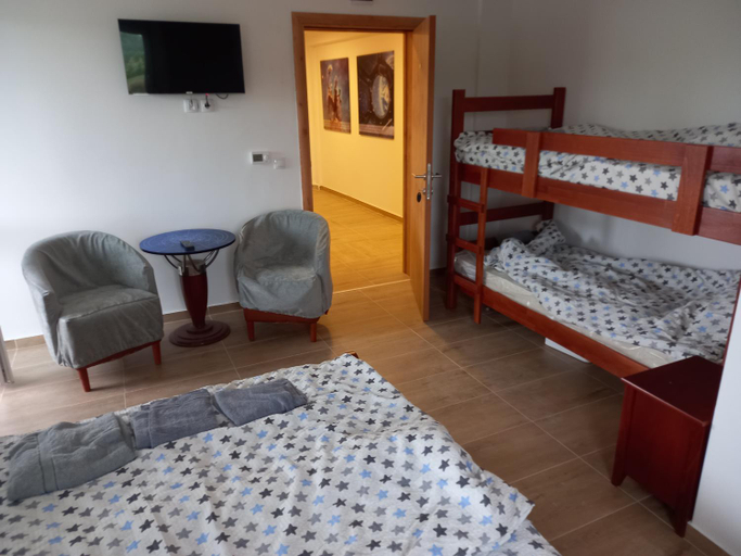 Bedroom 2, Avalsko Gnezdo, Belgrade
