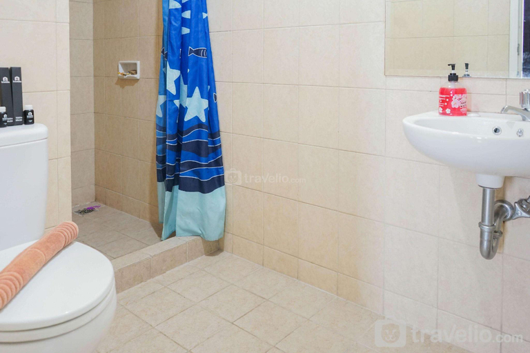 Bedroom, 2BR for 3 Pax Mediterania Marina Ancol By Travelio, North Jakarta