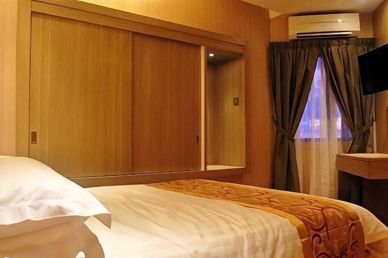 Bedroom 22