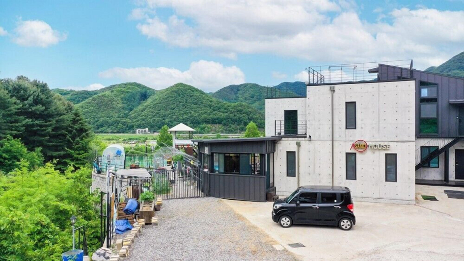 Exterior & Views 2, Asamo poolvilla, Gapyeong
