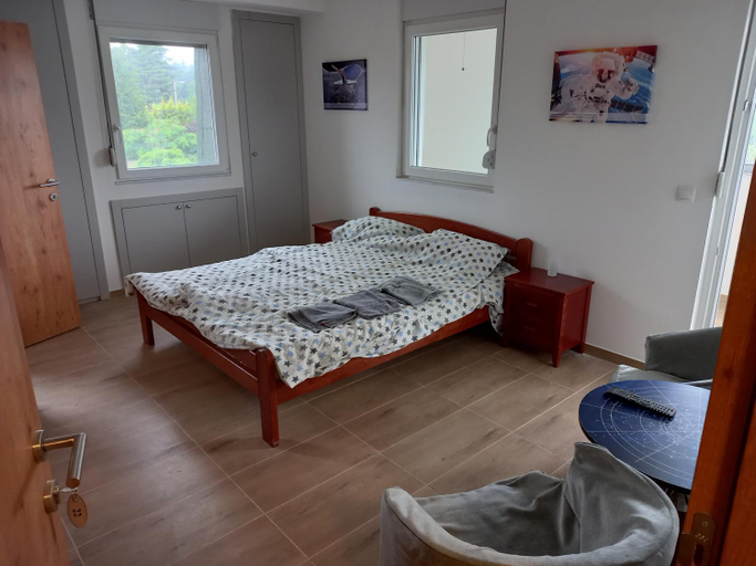 Bedroom 3, Avalsko Gnezdo, Belgrade