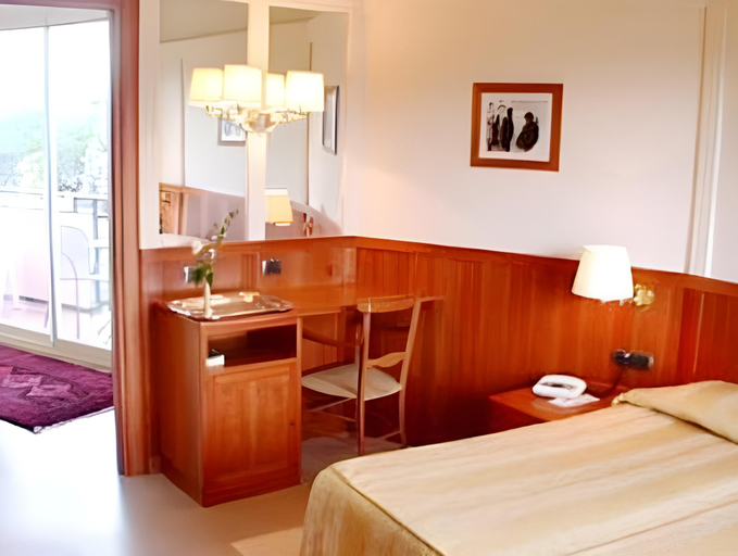 Bedroom 14