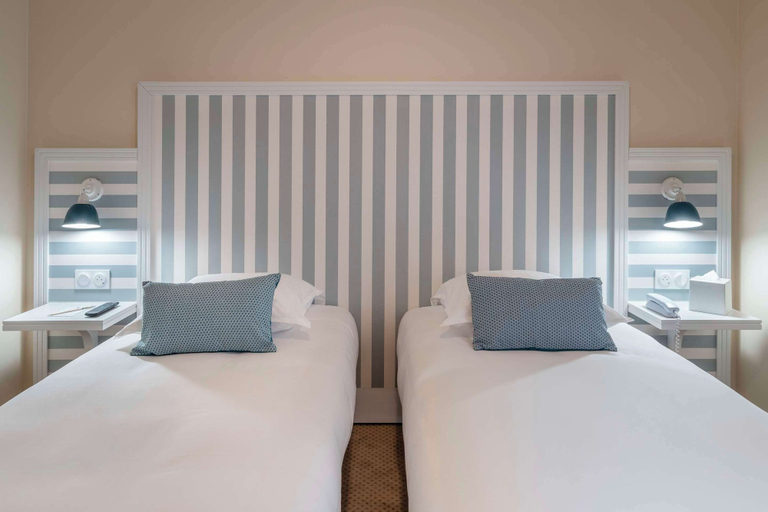 Bedroom 3, Best Western Flers Centre Gare, Orne