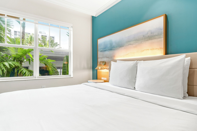 Bedroom 3, Aloha Fridays, Miami-Dade