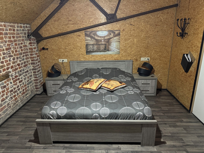 Bedroom, L'Omalienne, Liège