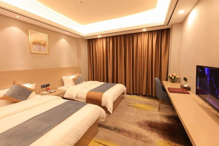 Bedroom 12