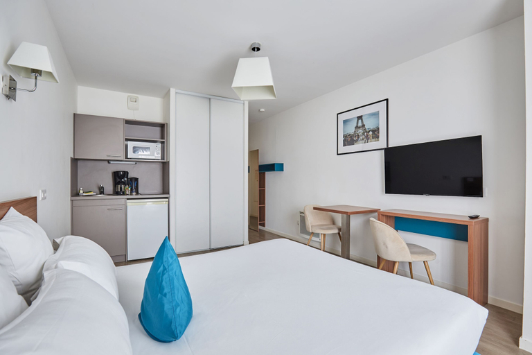 Bedroom 4, Appart'hôtel Odalys City Campus - Paris Rueil Malmaison, Hauts-de-Seine