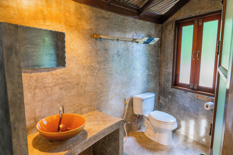 Bathroom 4, The Tropical Beach Resort, Koh Chang