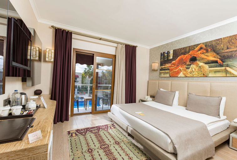 Bedroom 5, Bodrium Hotel & Spa - City Center, Bodrum