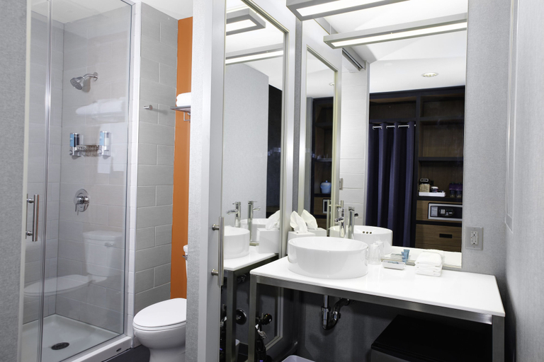 Bathroom 4, Aloft by Marriott Durham Downtown, Durham