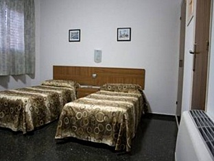 4, Hostal Jume - Urban Rooms, Baleares