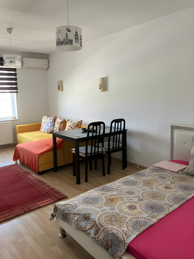 Others 4, Bucuresti City Studio, Municipiul Bucuresti