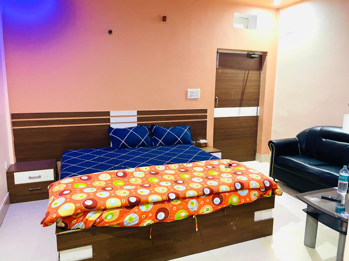 Bedroom 2, Hotel Nishi, Baleshwar