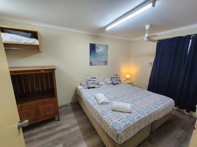 Bedroom 6