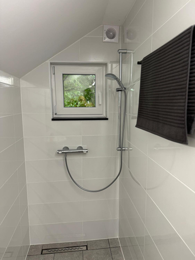 Bathroom 4, Green Oasis Garden, Šenčur