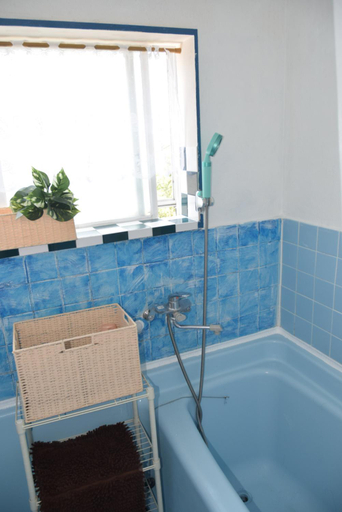 Bathroom 4, EMS Enoshima クラシックゲストハウス 寝室は個室 犬OK, Fujisawa