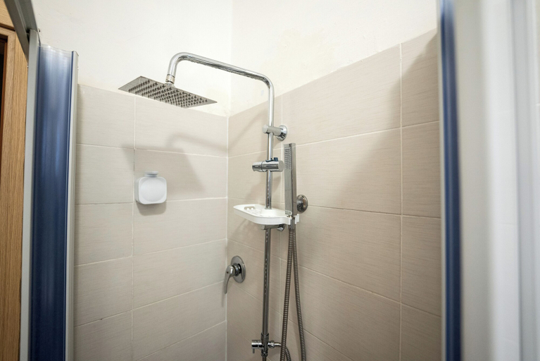 Bathroom 5, Home Josèphine, Caserta