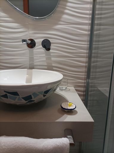 Bathroom 3, Casa vacanze e B&B Oltremare, Salerno