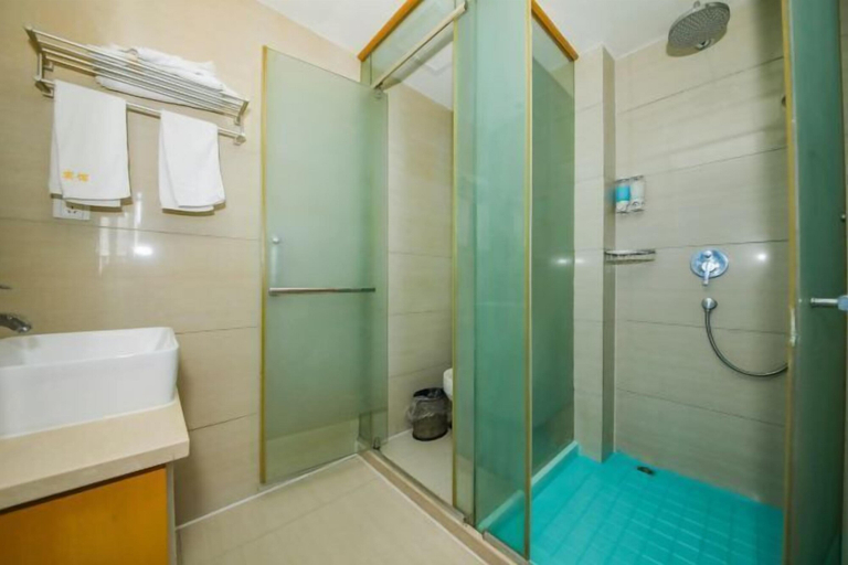 Bathroom 3, Xiangshan Shipu Hongting Hotel