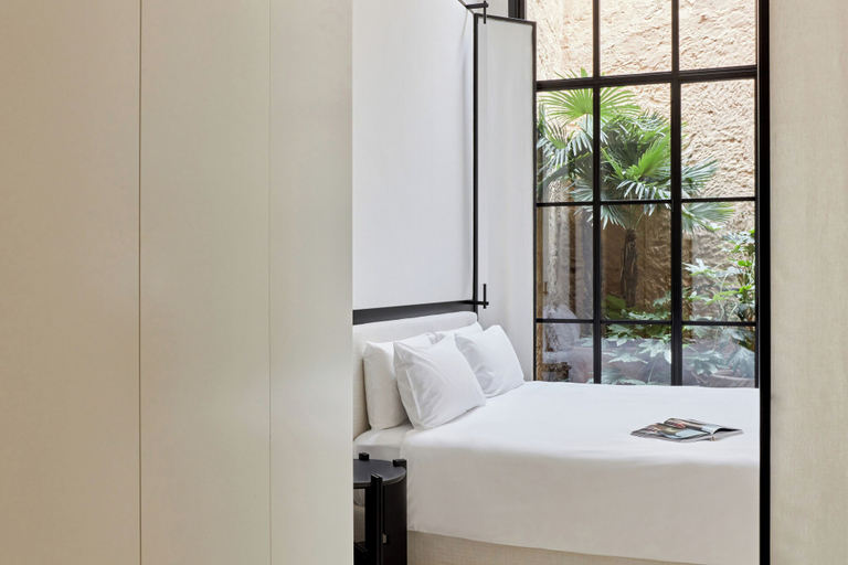 Bedroom 5, Palazzo Petrvs, Terni