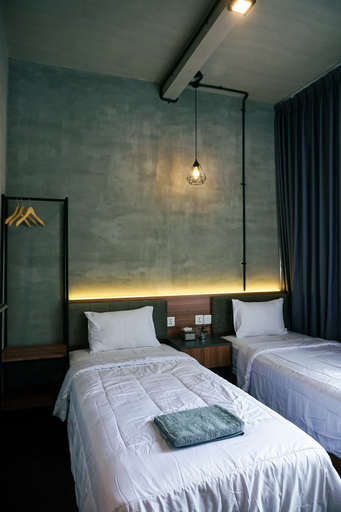 Bedroom 8