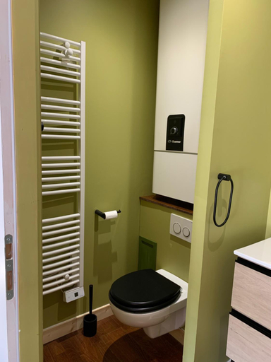 Bathroom 3, Chambre du Cotentin, Manche