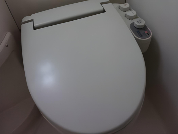 Bathroom 11