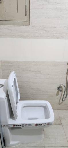 Bathroom 5, Arati's Place, Puri