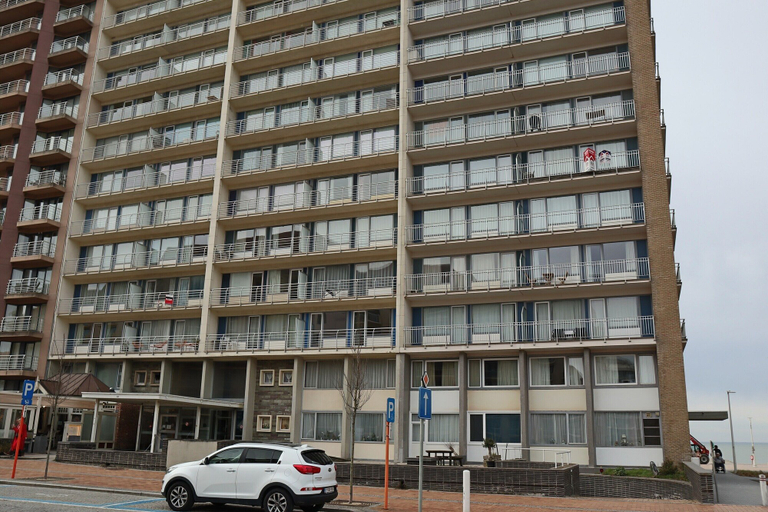 Exterior 3, Apartment in Nieuwpoort With Sea Views, West-Vlaanderen