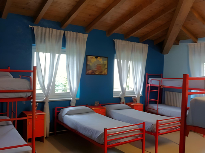 Bedroom 5