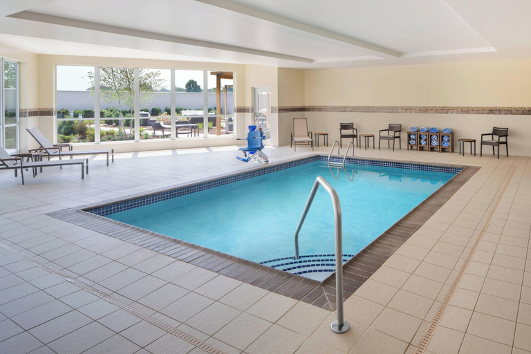 Sport & Beauty, Courtyard by Marriott Wayne Fairfield, Passaic
