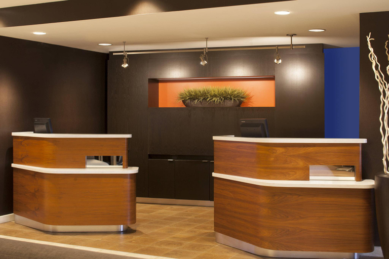 Public Area 3, Country Inn & Suites by Radisson, Columbus-Edinburgh, Bartholomew