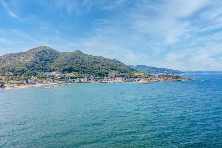 Others 5, Hayanjip (Blue Road Town Pension, Yeongdeok