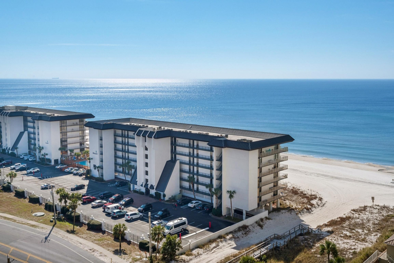 Exterior & Views 2, Grand Panama 2-705, Bay