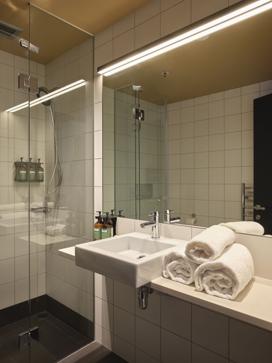Bathroom 5, Naumi Hotel Wellington, Wellington