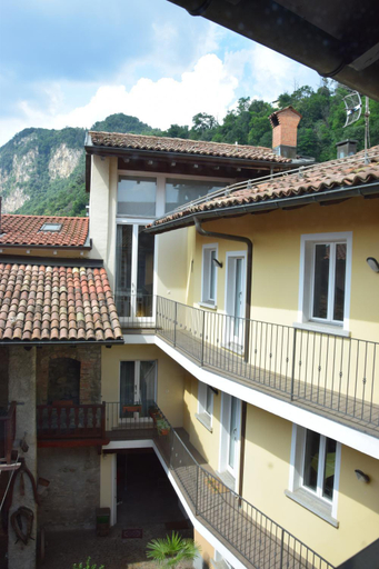 Others 2, Casa Boff, Mendrisio