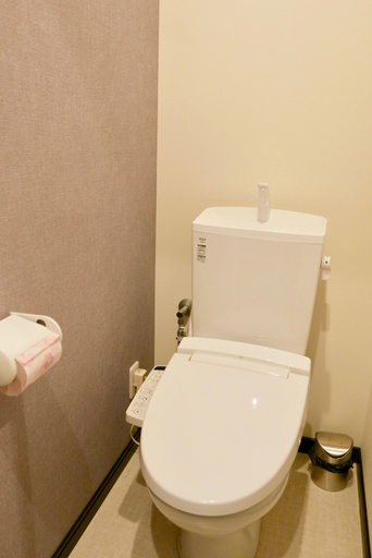 Bathroom 11