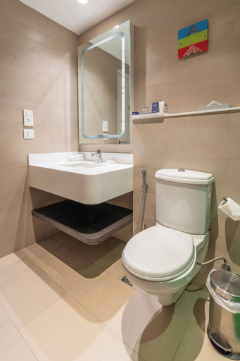 Bathroom 4, Park Inn by Radisson New Delhi Lajpat Nagar, Delhi