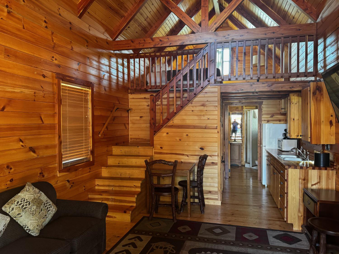 Others 4, Cabins of Mackinac & Lodge, Cheboygan