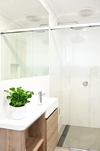 Bathroom 3, NRMA Toowoon Bay Holiday Park, Wyong - South and West