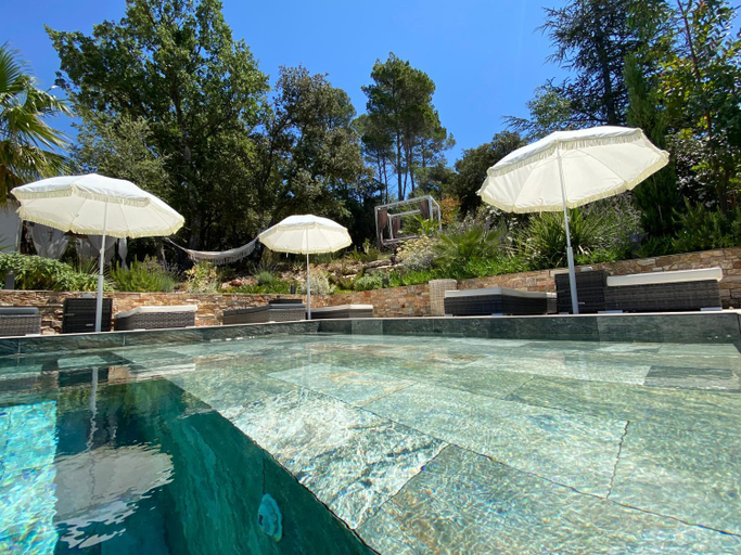 Others 4, Villa Alba en Provence, Var