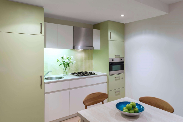 Oaks Glenelg Liberty Suites, Adelaide