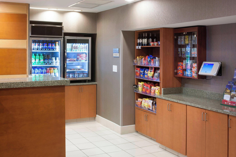 Food & Drinks 4, SpringHill Suites by Marriott Columbus, Muscogee